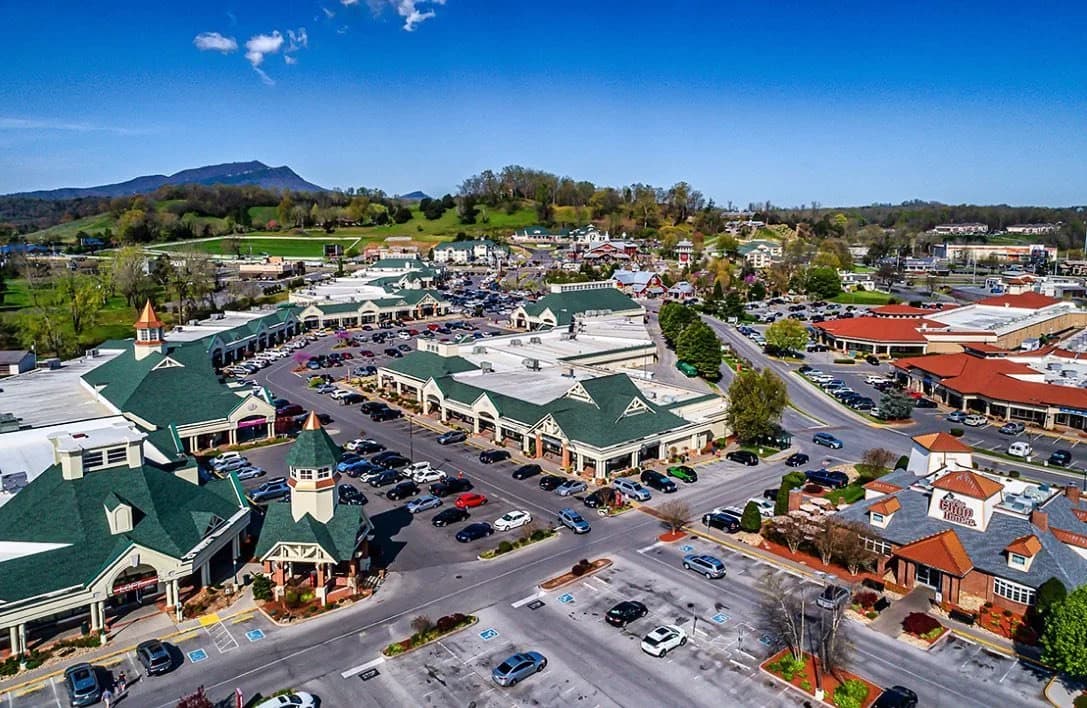 Tanger Outlets