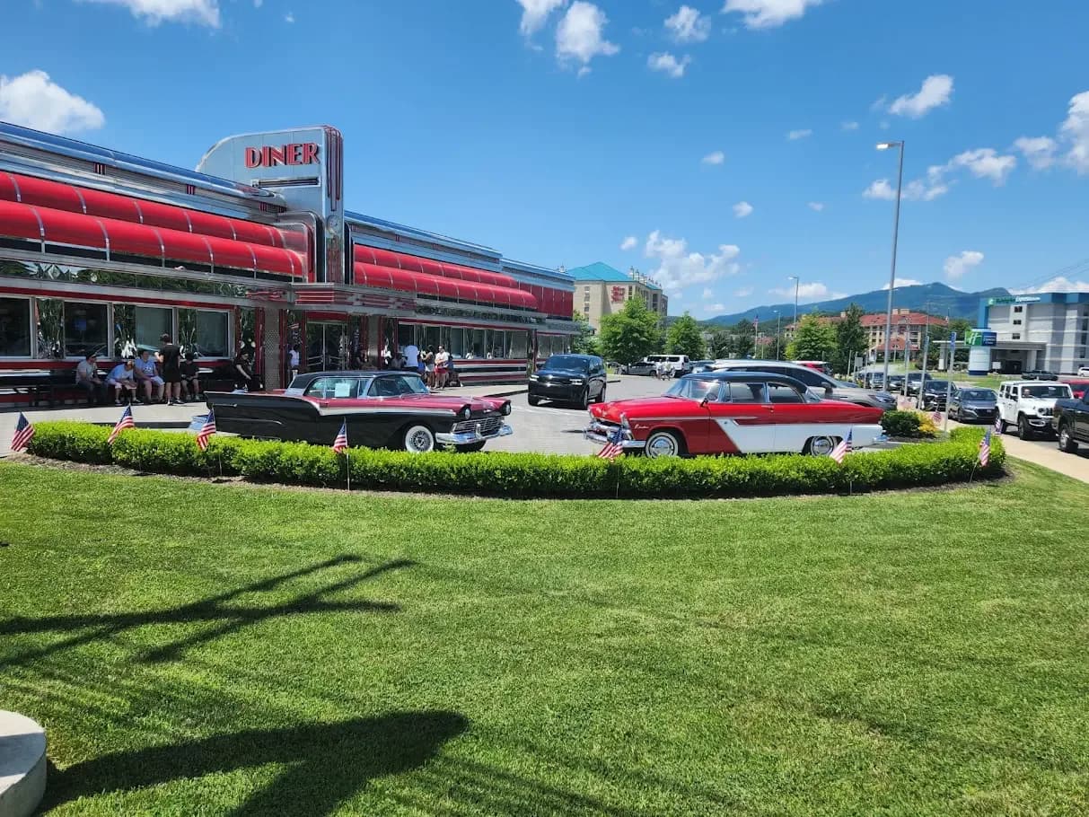 Sunliner Diner