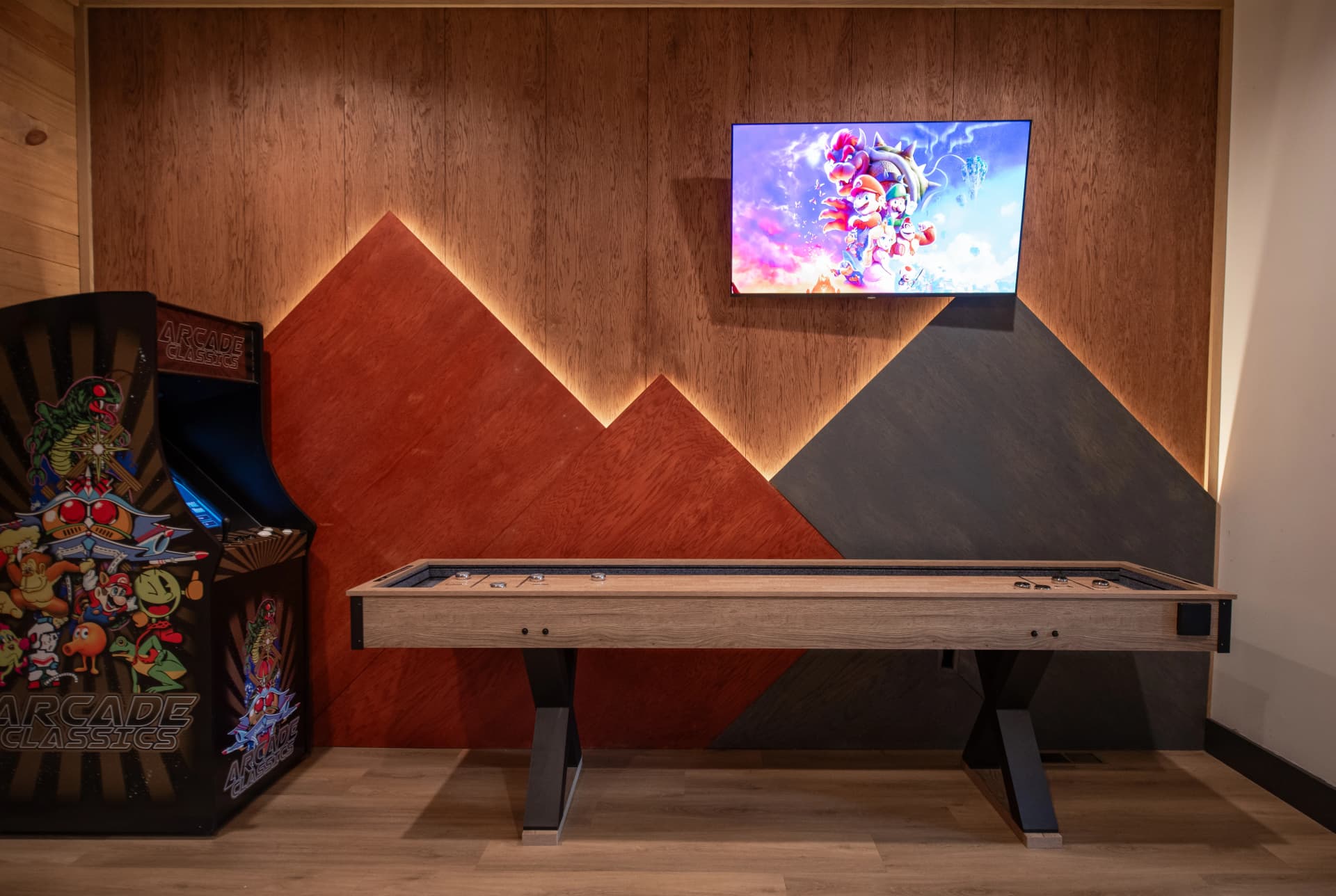 Gatlinburg Cabin Game Room Shuffleboard Arcade