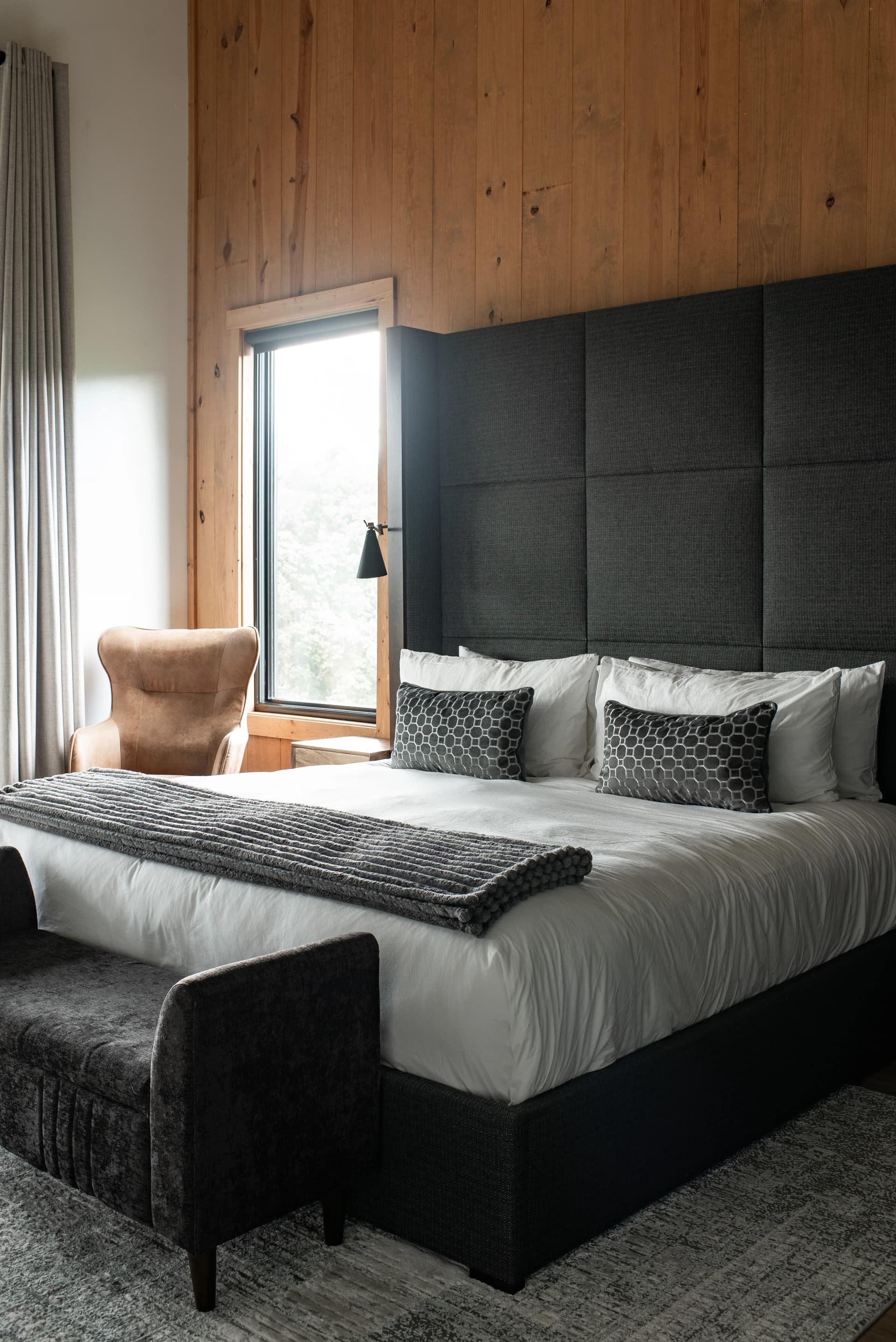 Luxury Cabin Getaway With Friends