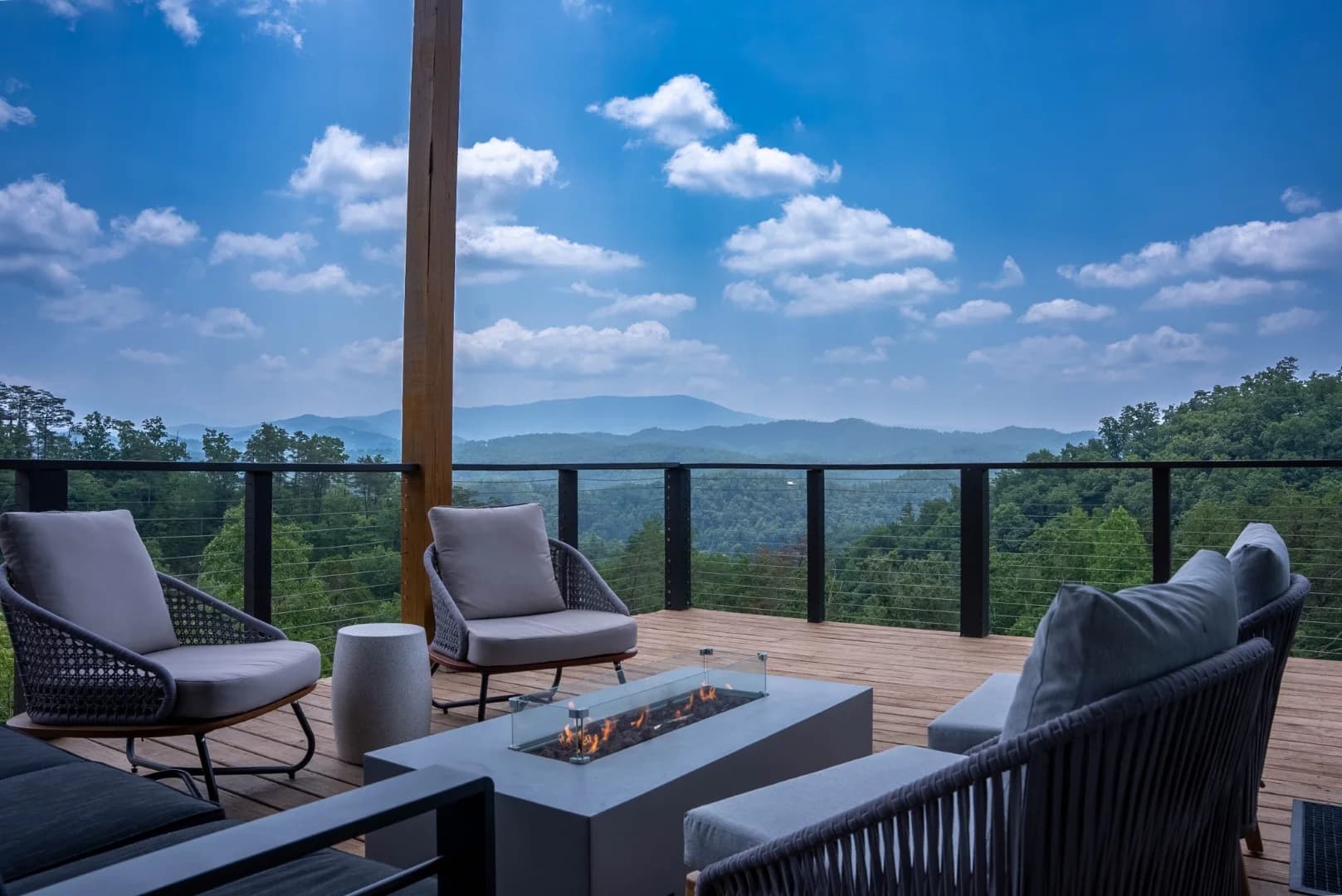 Smoky Mountains Cabin Sevierville View Modern Pines