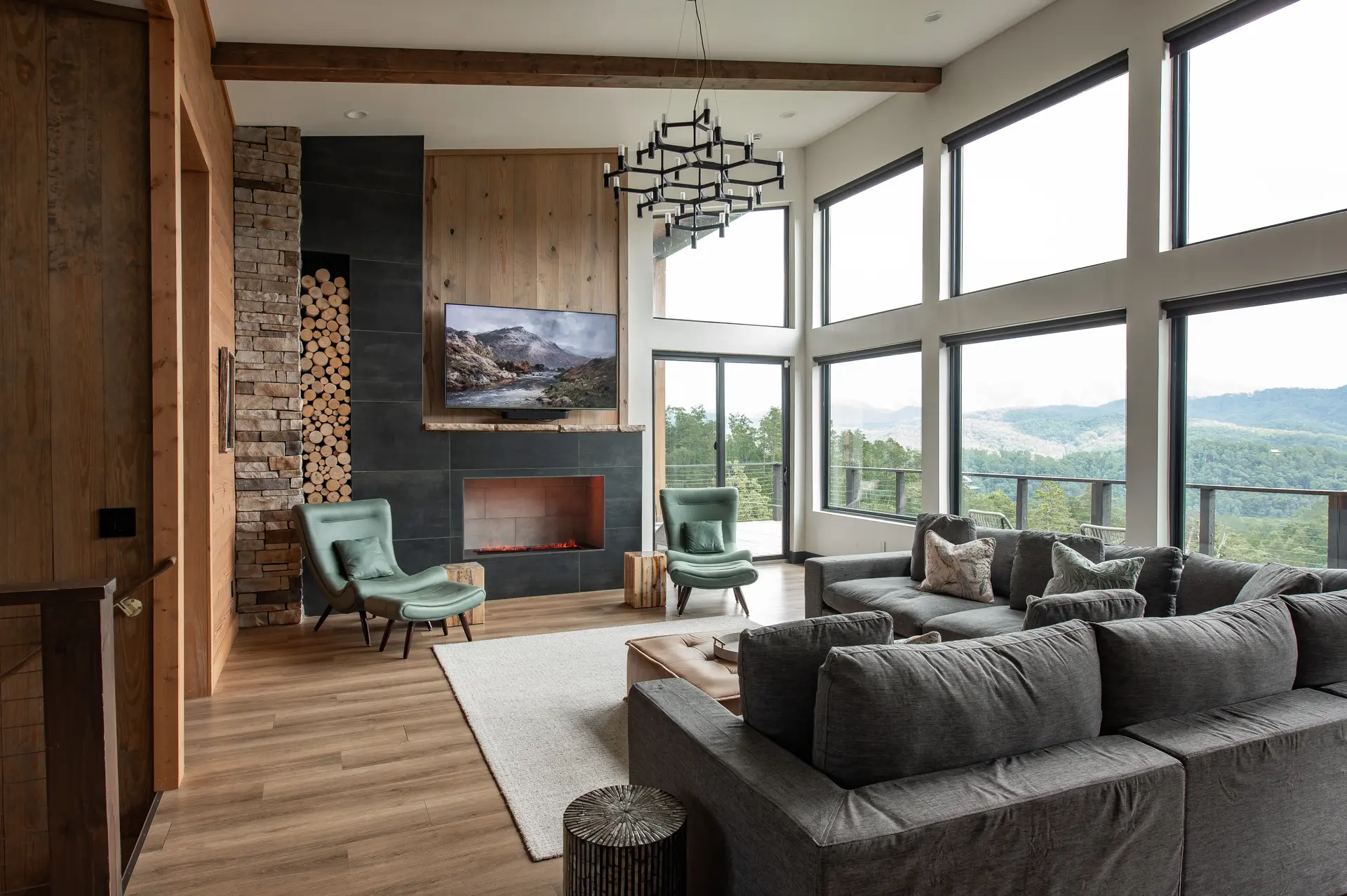 Book Your Stay With Modern Pines